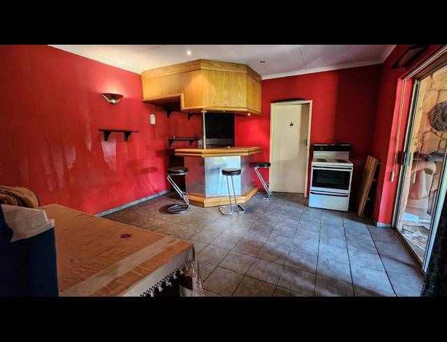 3 BEDROOM HOUSE FOR SALE IN VANDERBIJLPARK SW 1
